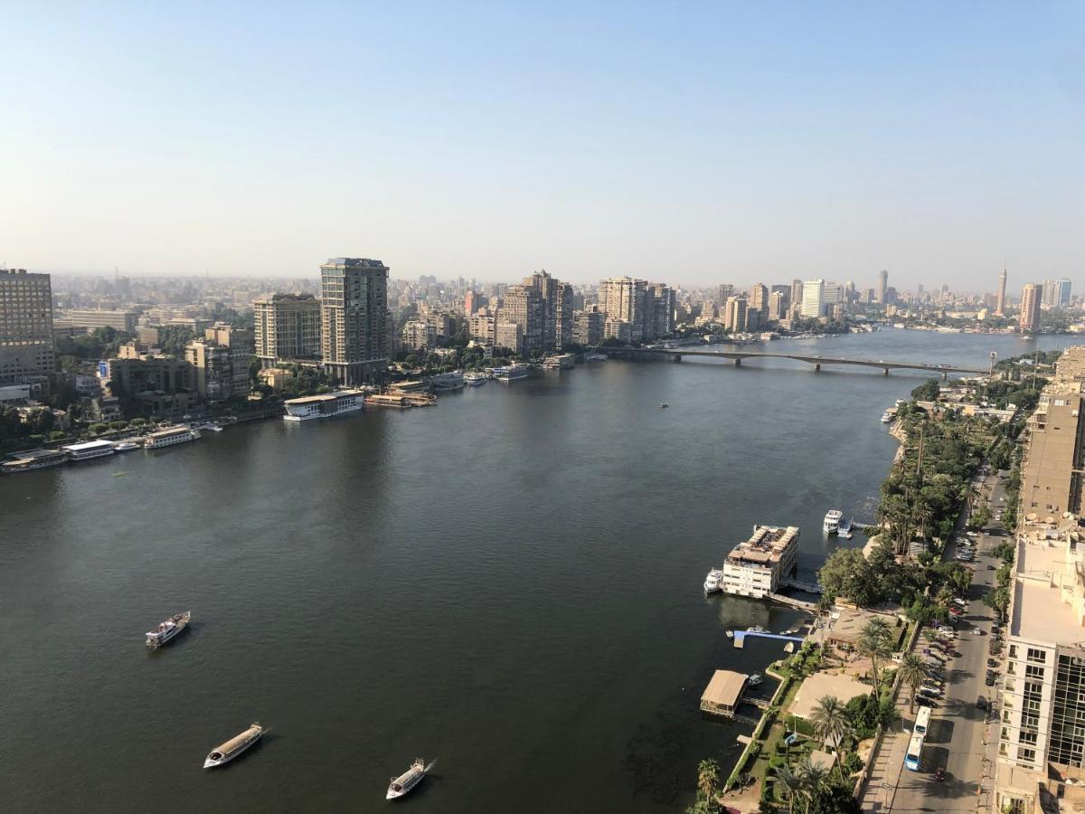 Pyramids Nile Tower Hotel Cairo Exterior photo